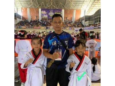 Juara Taekwondo pelajar 